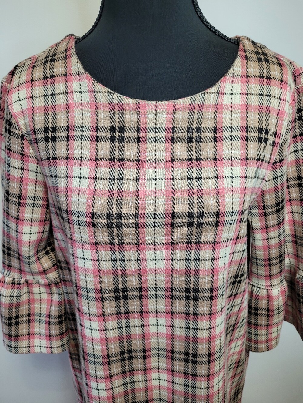 🍂 Twik Simons Pink Plaid Bell Sleeve Shift Dress Size L - EUC - Picture 4 of 11